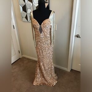 Beautiful gold dress